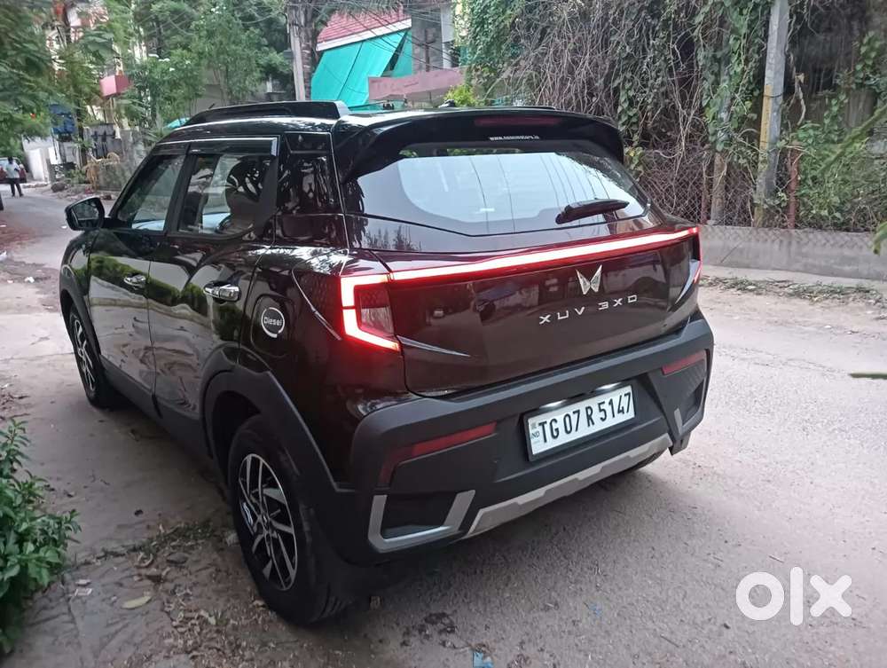 Mahindra Xuv 3xo Ax5 Ds Mt, 2025, Diesel