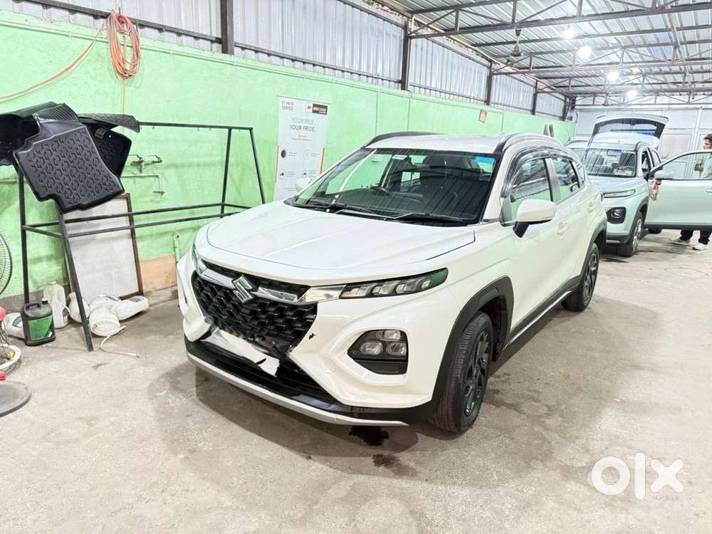Maruti Suzuki Fronx 2024 Petrol Well Maintained