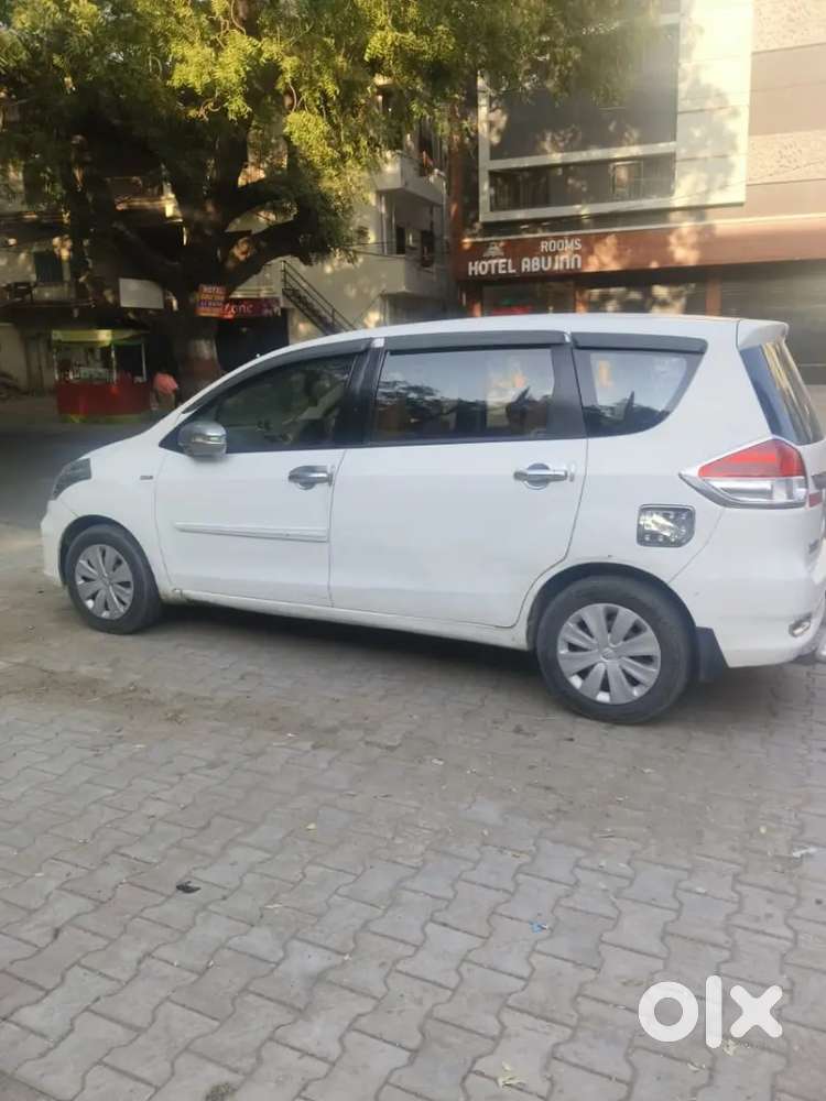 Maruti Suzuki Ertiga 2016