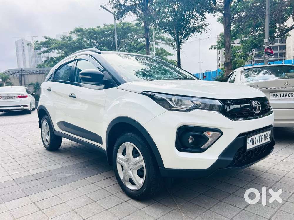 Tata Nexon 1.2 Revotron Xm (s), 2022, Petrol