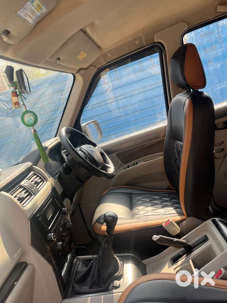 Mahindra Scorpio S6+