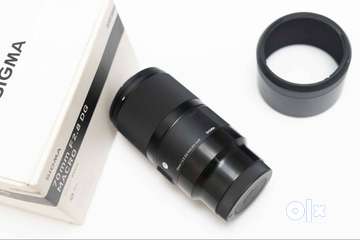 Sigma 70mm F2.8 DG MACRO ( Sony ) - Cameras & Lenses - 1758088715