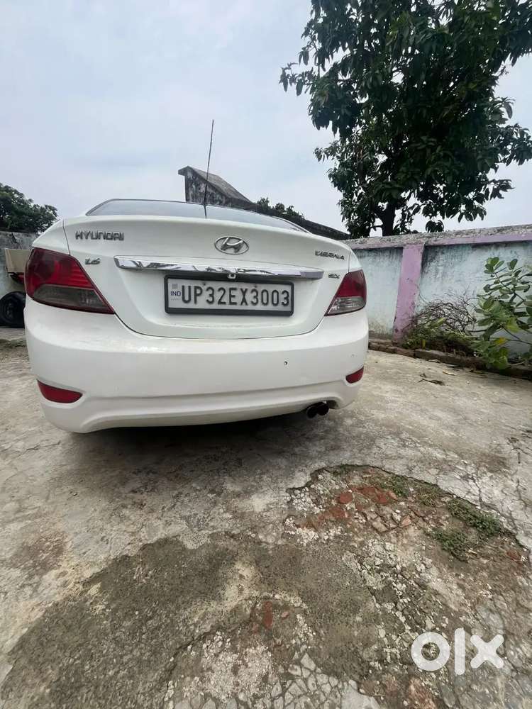 Hyundai Fluidic Verna 2013 Diesel 116430 Km Driven Urgent Sale