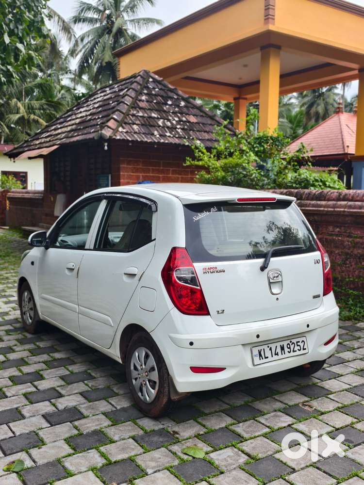 Hyundai I10 Sportz, 2012, Petrol