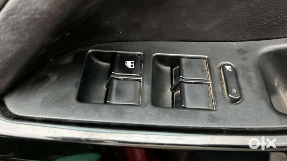Tata Nexon 1.2 Revotron Xz Plus Dual Tone, 2019, Petrol
