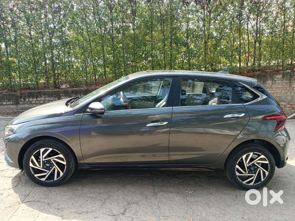 Hyundai I20 Asta 1.2 O With Sunroof, 2023, Petrol