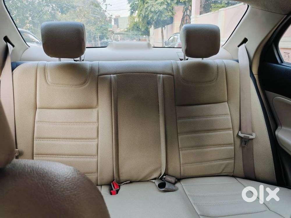Maruti Suzuki Swift Dzire Amt Vdi, 2018, Diesel
