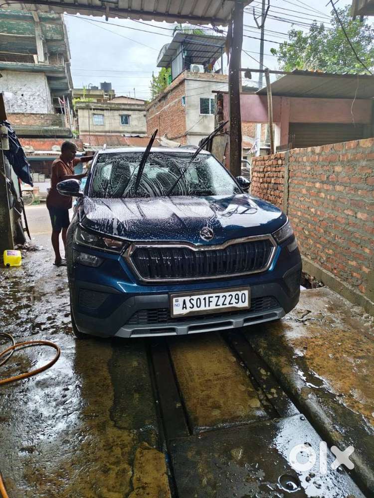 Skoda Kushaq 1.0 Tsi Ambition, 2024, Petrol