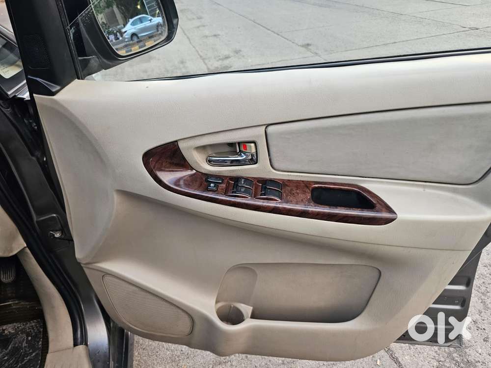 Toyota Innova 2.5 Vx 8 Str, 2013, Diesel