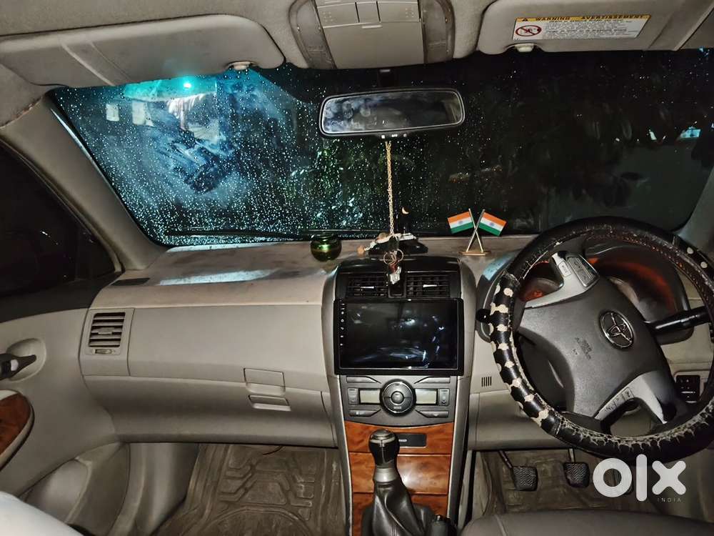 Toyota Corolla Altis 2010