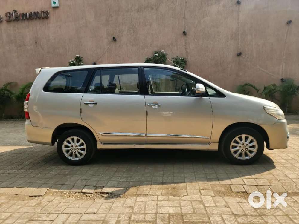 Toyota Innova 2.5 Vx 8 Str, 2014, Diesel