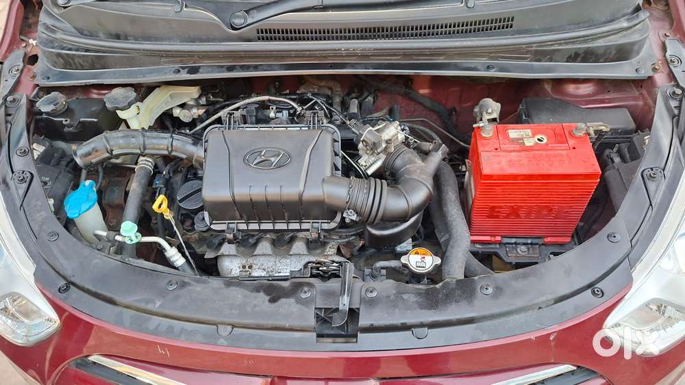 Hyundai I10 Sportz, 2015, Petrol