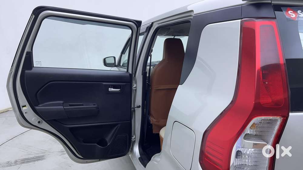Maruti Suzuki Wagon R 1.2 Zxi, 2022, Petrol