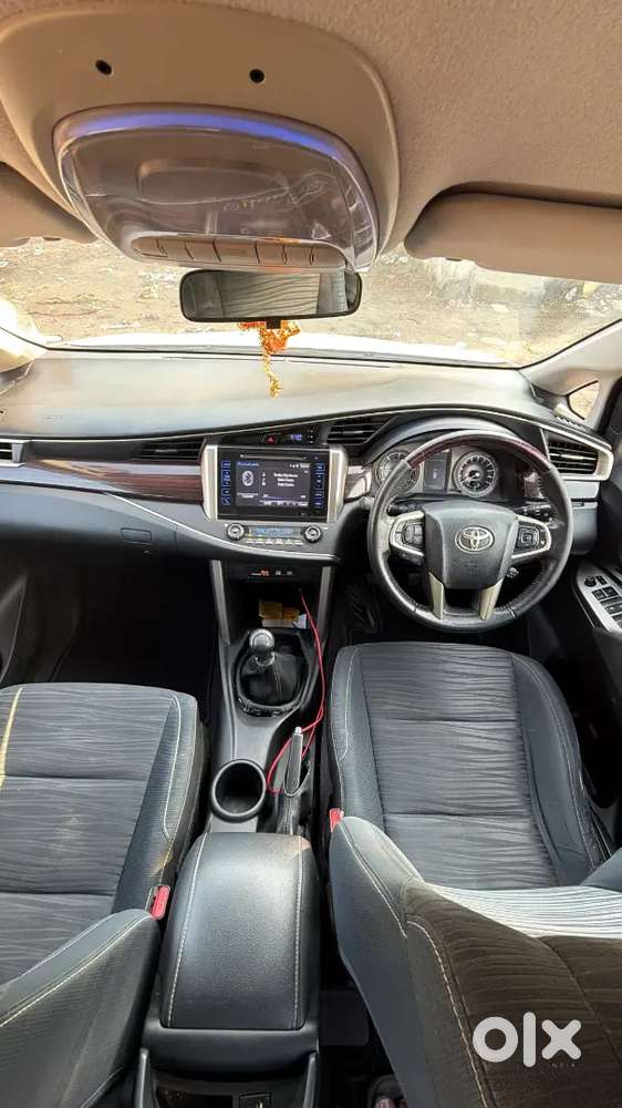 Toyota Innova Crysta 2018 Diesel 135000 Km Driven