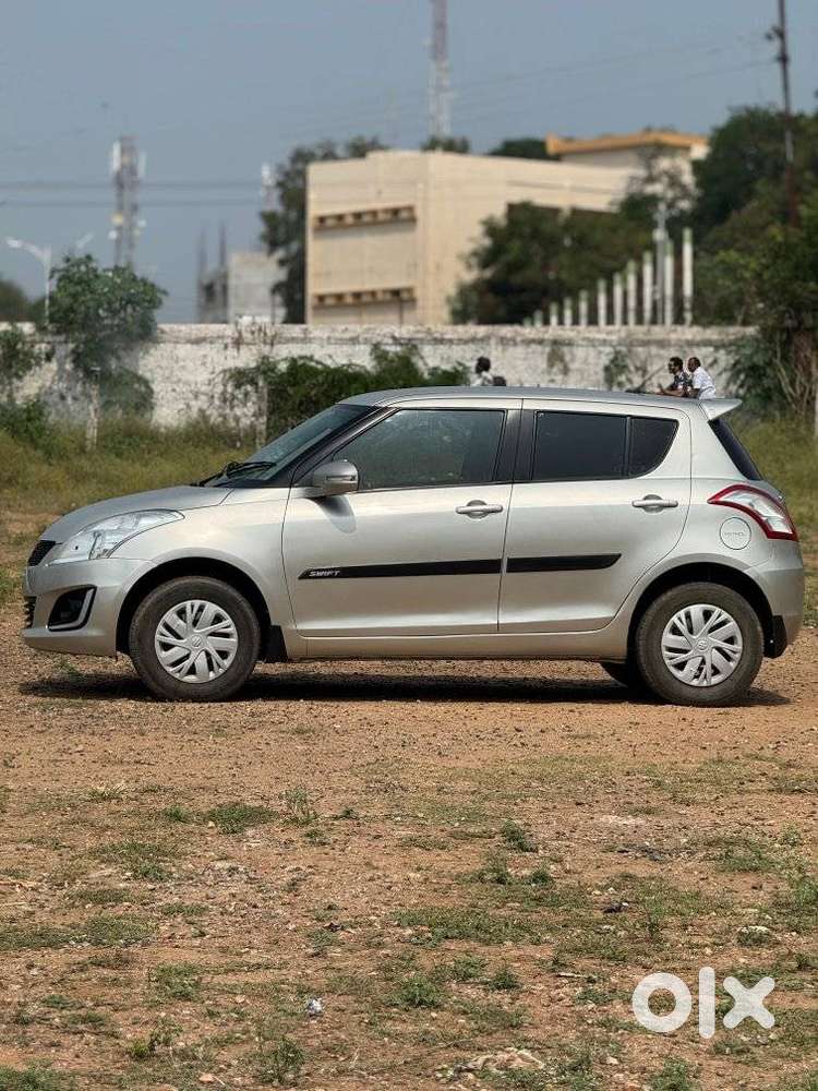 Maruti Suzuki Swift Vxi, 2015, Petrol