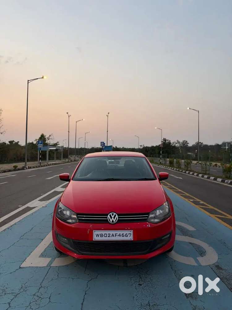 Volkswagen Polo 2014 Petrol 70000 Km Driven
