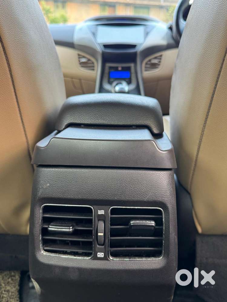 Hyundai Elantra 2.0 Sx Option, 2013, Petrol