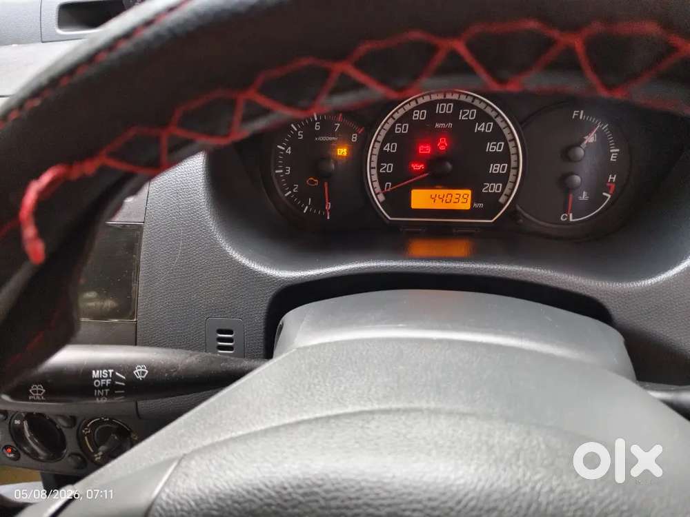 Maruti Suzuki Swift Dzire 2011 Petrol
