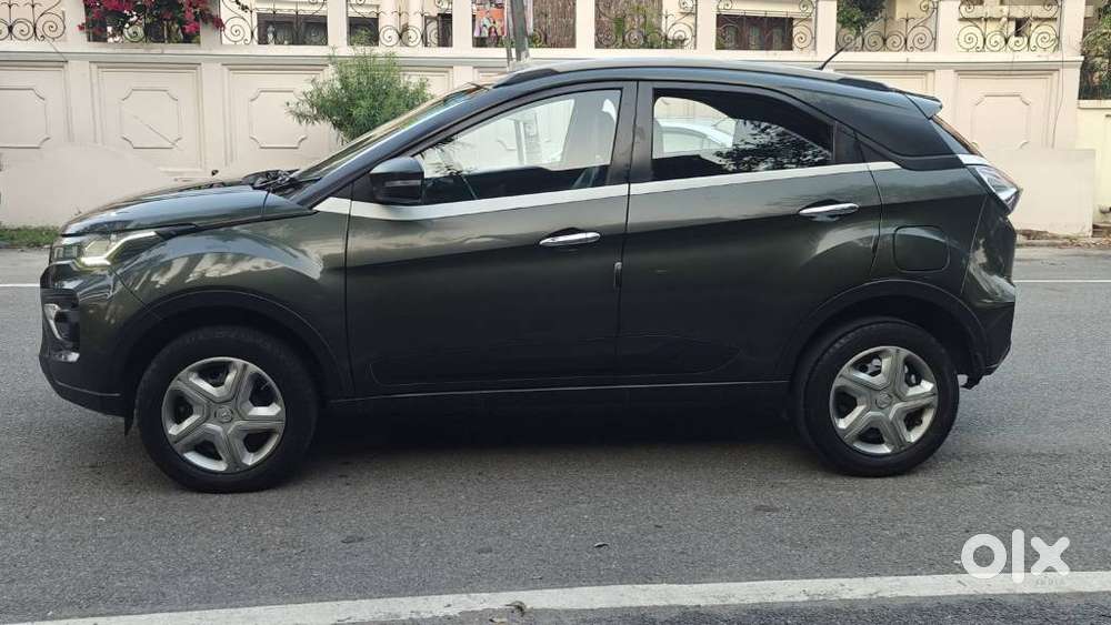 Tata Nexon 1.2 Revotron Xm (s), 2020, Petrol
