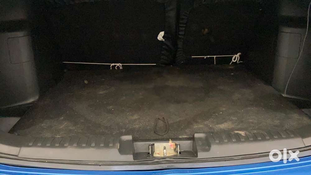 Maruti Suzuki Vitara Brezza Zdi Plus Dual Tone, 2017, Diesel