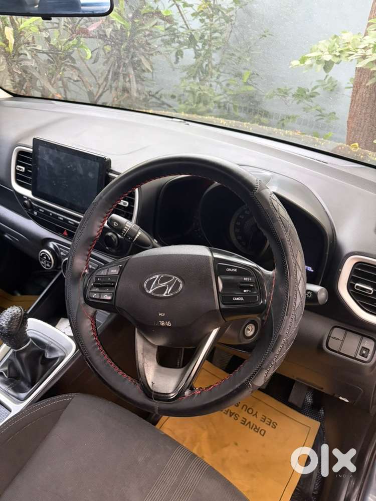 Hyundai Venue Petrol 2020