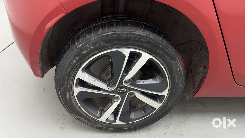 Tata Altroz 1.2 Xt, 2022, Petrol
