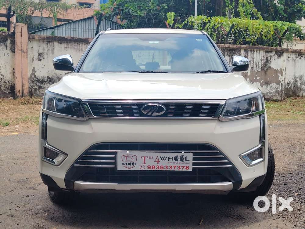 Mahindra Xuv300 W8 (o) 1.5 Diesel Amt, 2022, Diesel