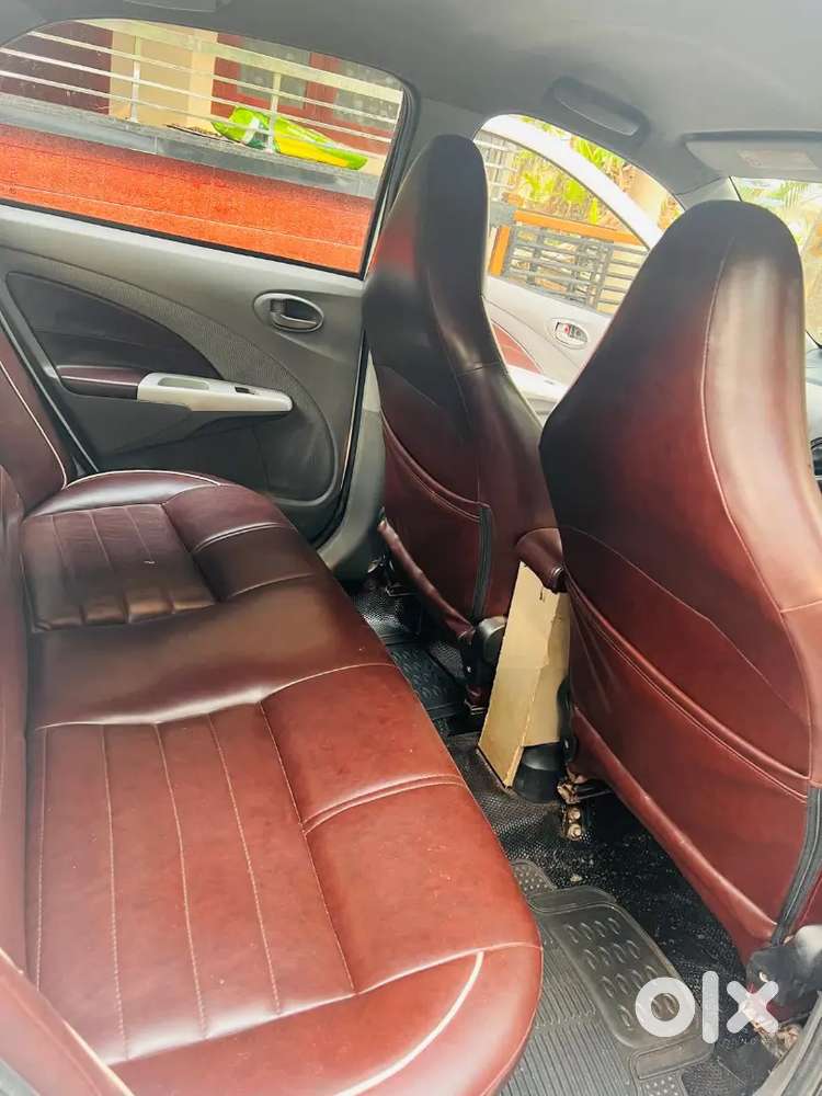 Toyota Etios 2011 Diesel 120000 Km Driven