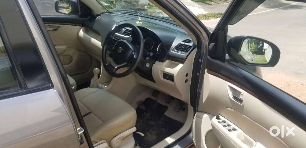 Maruti Suzuki Swift Dzire 1.2 Zxi Bsiv, 2013, Petrol