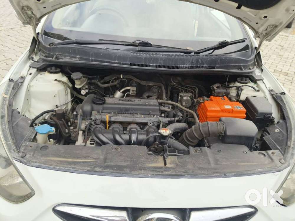 Hyundai Verna Vtvt 1.4 Ex, 2013, Petrol