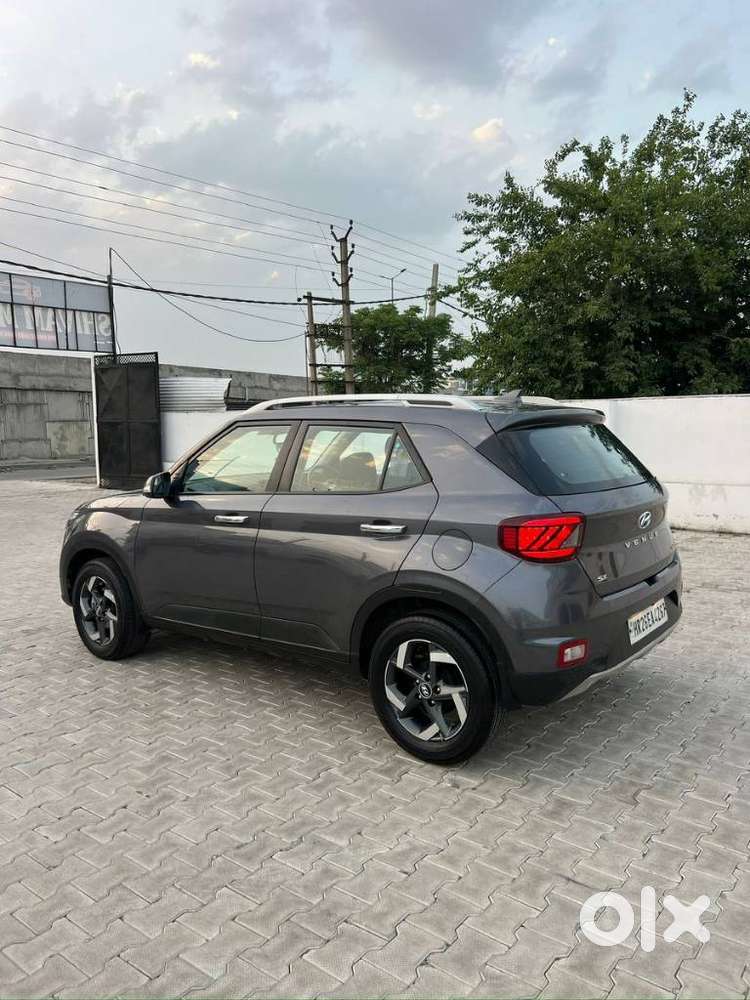 Hyundai Venue Sx Plus Turbo Dct, 2019, Petrol