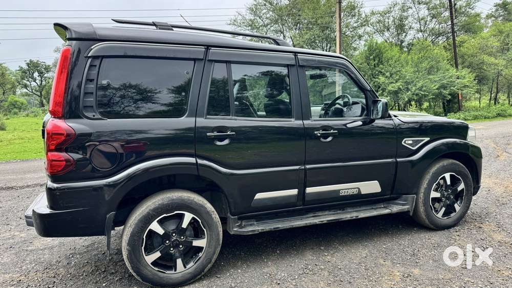 Mahindra Scorpio Classic 2.2 S 11 Mt 7 Cc, 2023, Diesel