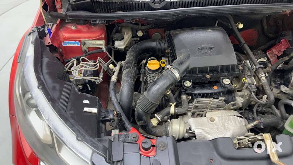 Tata Nexon 1.2 Revotron Xma Amt (s), 2022, Petrol