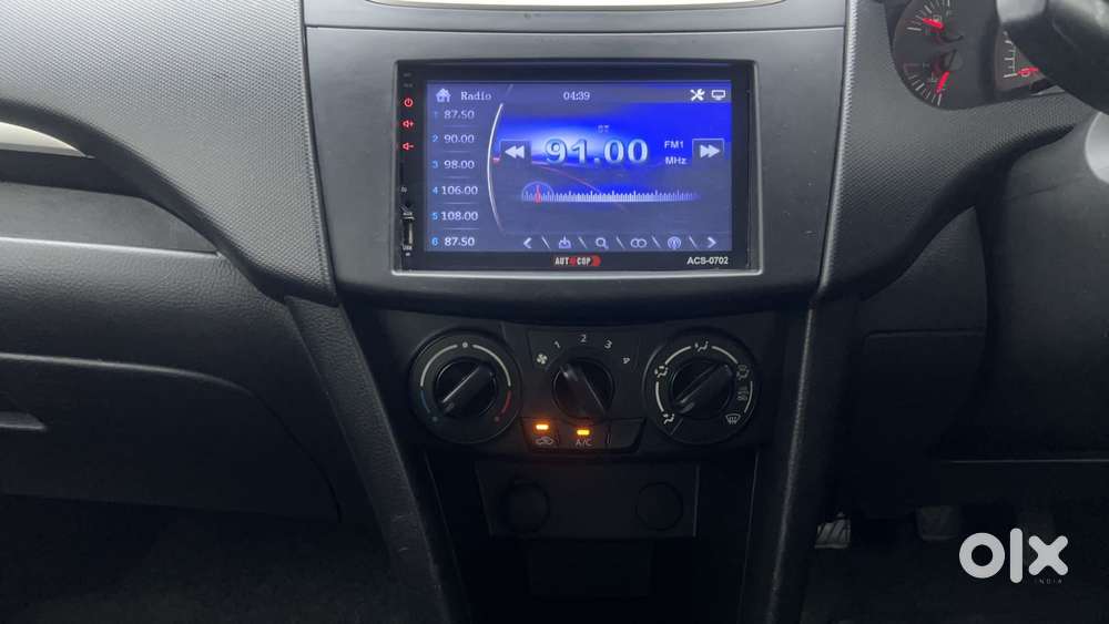 Maruti Suzuki Swift Lxi Optional-o, 2016, Cng & Hybrids