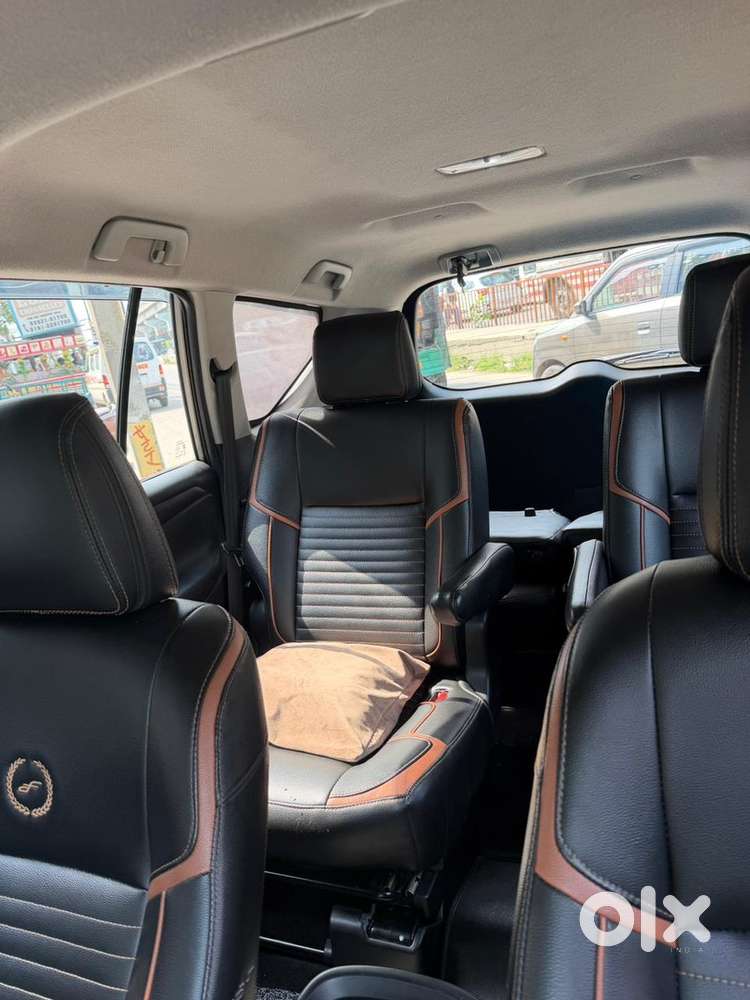 Toyota Innova Crysta 2019