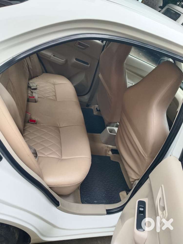 Maruti Suzuki Dzire 1.2 Vxi, 2024, Petrol