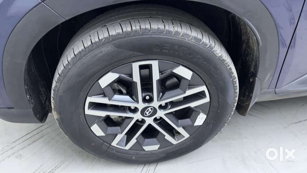 Hyundai Venue 1.0 Sx (o) Turbo Dct, 2023, Petrol