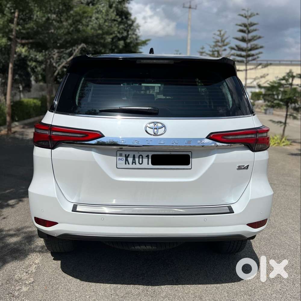 Toyota Fortuner 4X4 AT 2.8 Diesel, 2023, Diesel