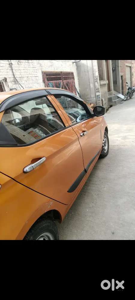 Tata Tiago 1.2 Revotron Xe 2017