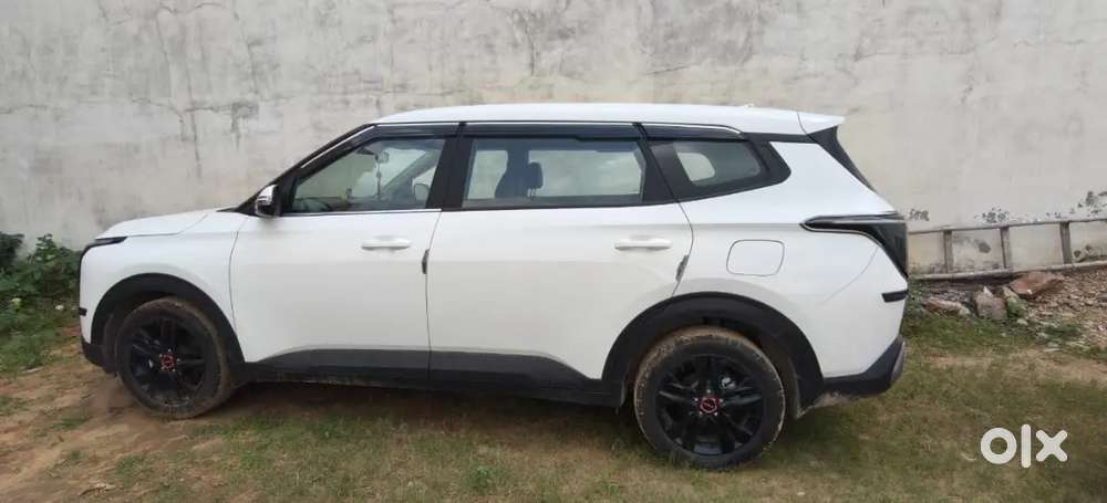 Kia Carens Clavis 2026 Variant