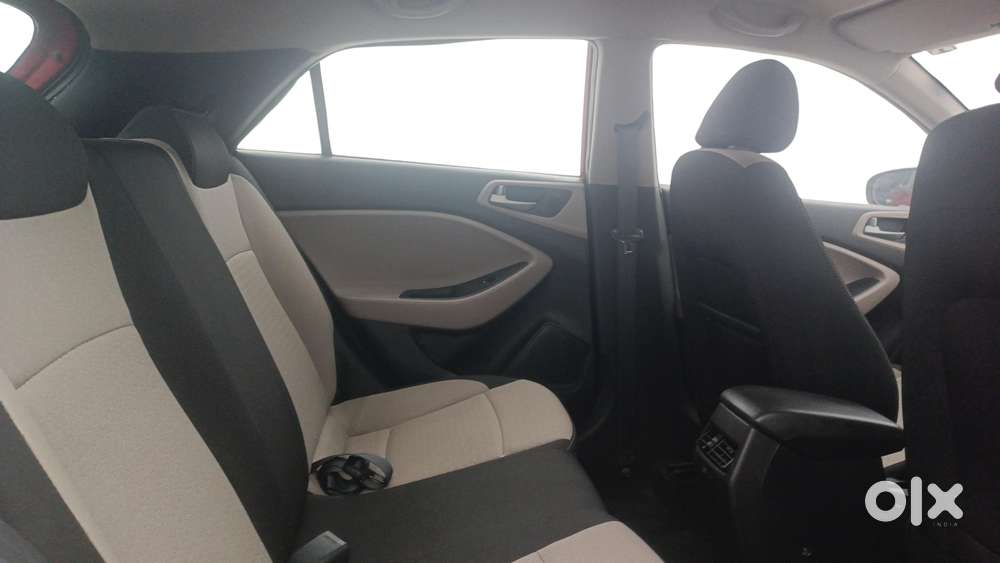Hyundai Elite I20 Sportz (o) 1.2, 2014, Petrol