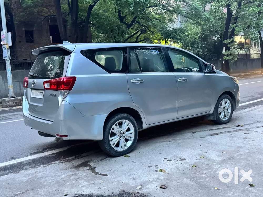 Toyota Innova Crysta 2.8 Zx At 7 Seater, 2018, Diesel