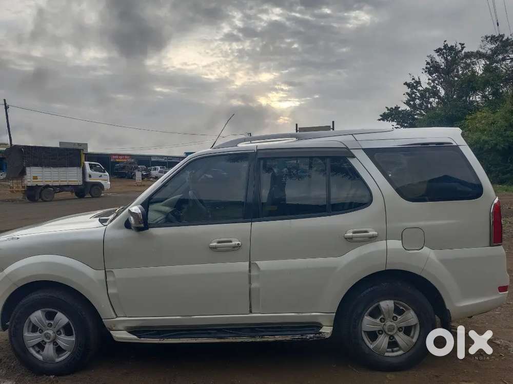 Tata Safari Storme 2013 2nd Owner