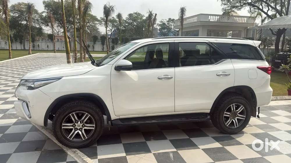 Toyota Fortuner Legender 2019 Diesel