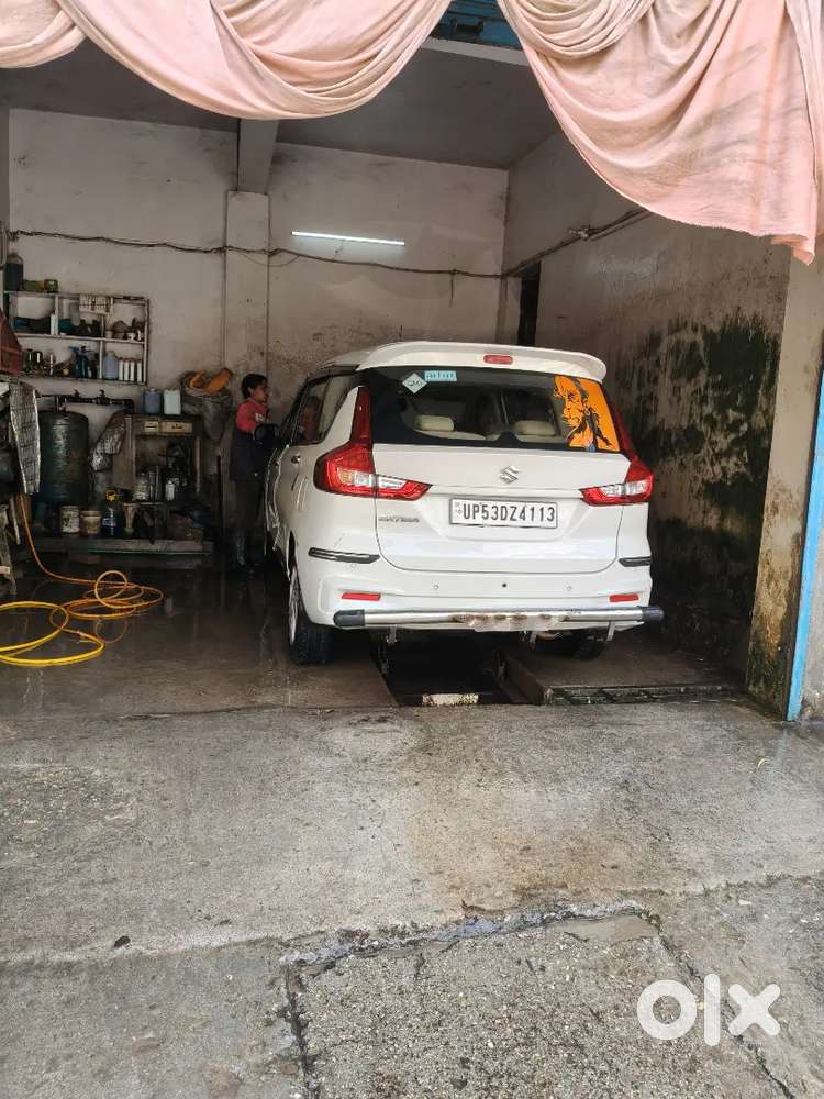 Ertiga Gadi Bechna