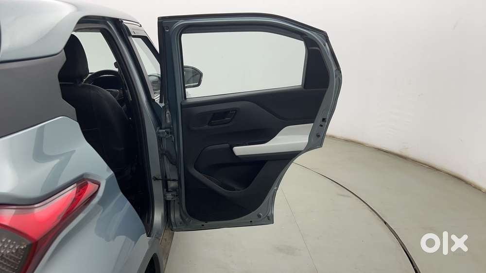 Tata Punch Accomplished, 2022, Petrol