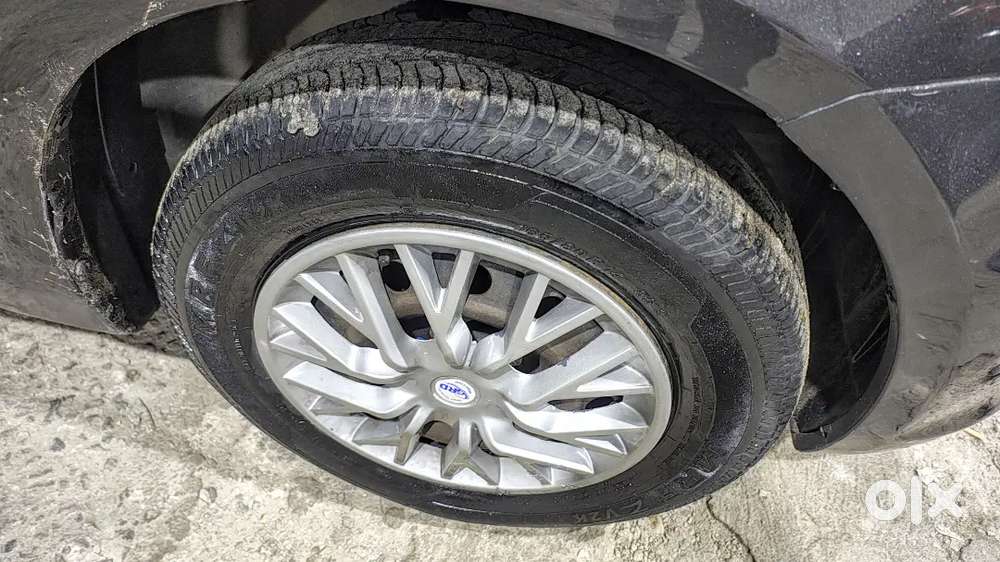 Maruti Suzuki Swift Vxi 2015 Petrol Well Maintained