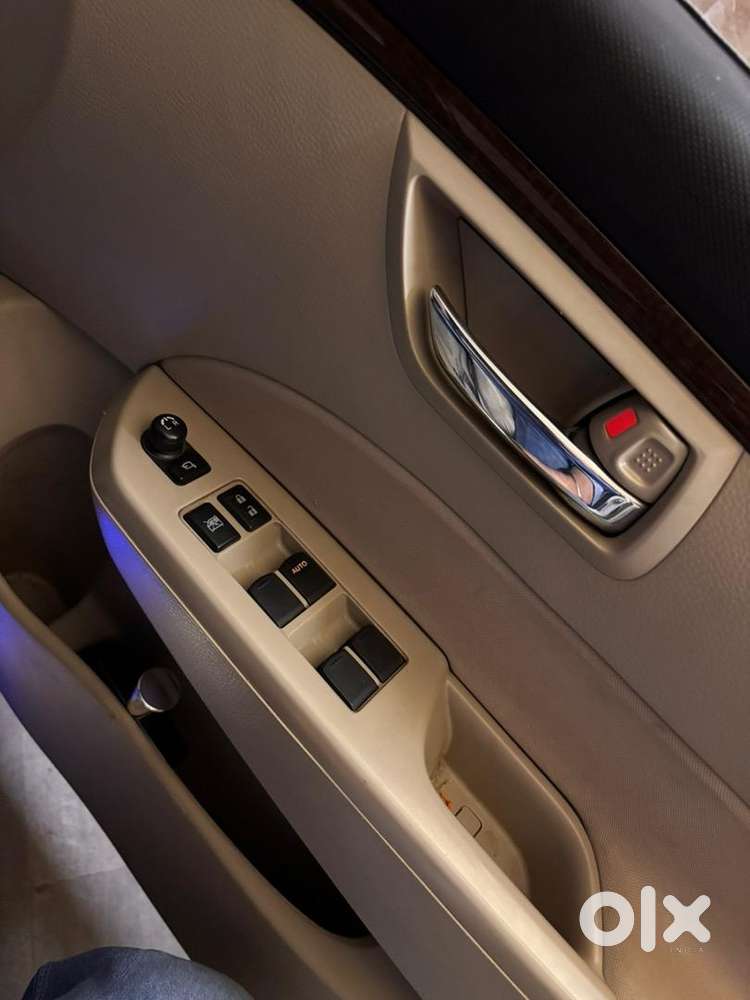 Maruti Suzuki Swift Dzire Vxi