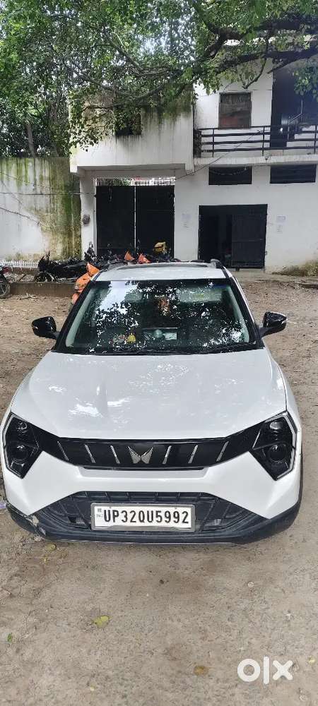 Mahindra Xuv 3xo 2025