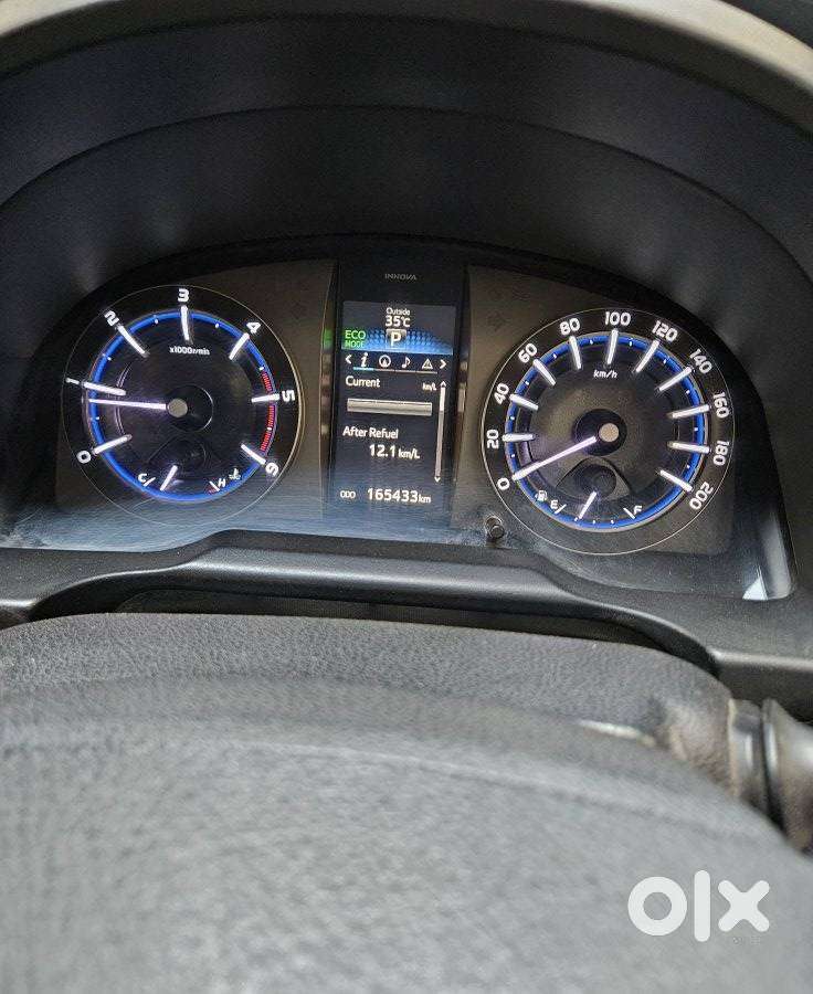 Toyota Innova Crysta 2.8z Automatic, 2016, Diesel